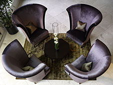 Salon Violet - Butacas y Escabeles - Grandes Dise�adores de Muebles