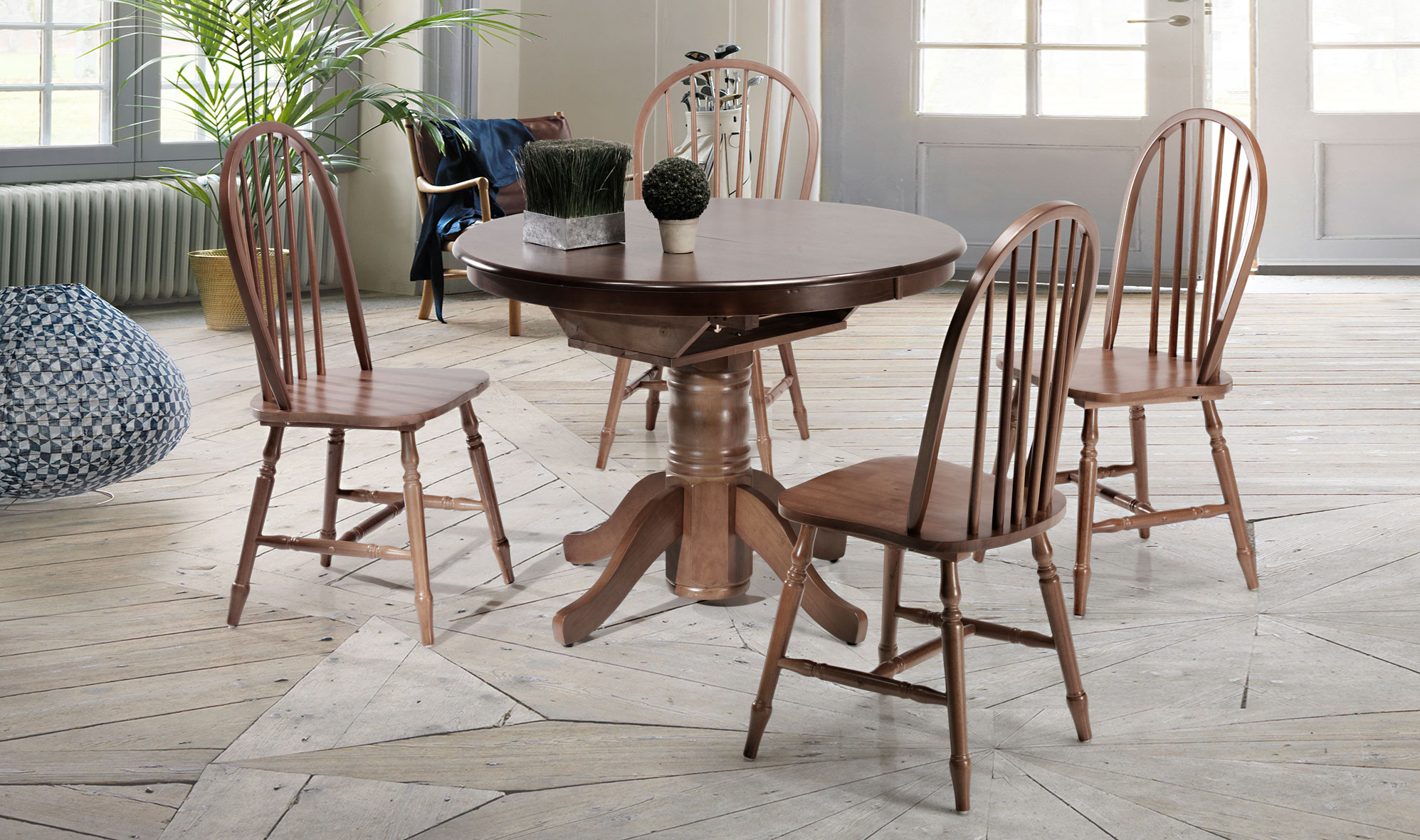 Productos similares a Comedor nogal colonial Americano disponibles en Productos similares a Comedor nogal colonial Americano disponibles en