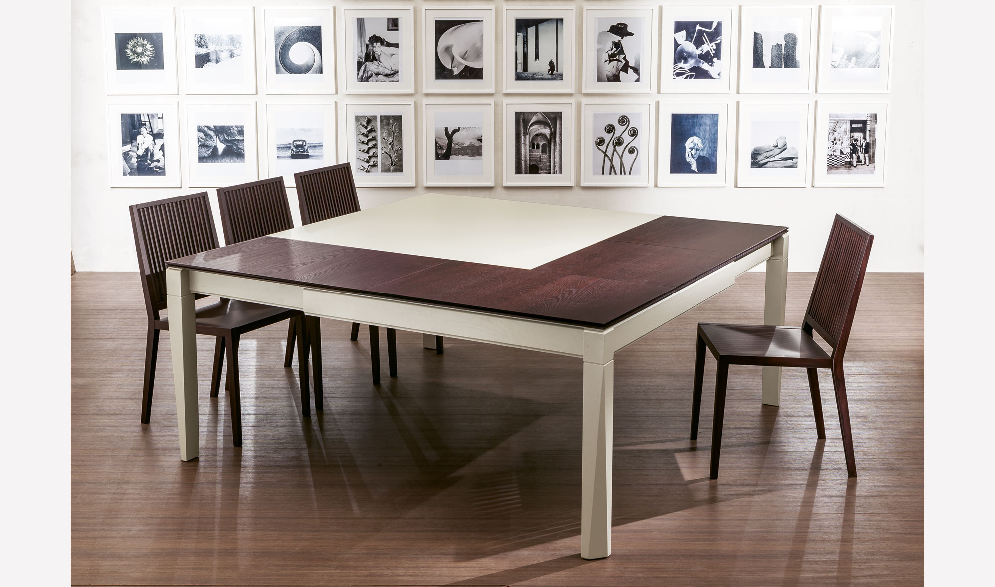 Mesa comedor extensible cuadrada Plúrimo en Portobellostreet.es Mesa comedor extensible cuadrada Plúrimo en Portobellostreet.es