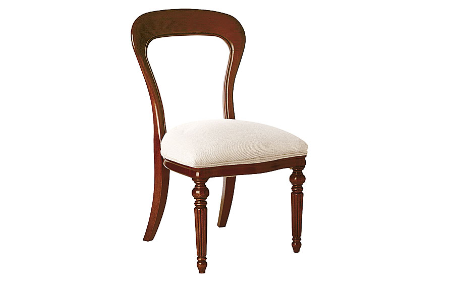 Silla clásica tapizada blanca Bisoke Silla clásica tapizada blanca Bisoke