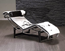 Chaisse loungue de Dise&ntilde;o Le Chiffre vaca natural