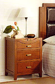 Mesa_De_Noche_Moldavia