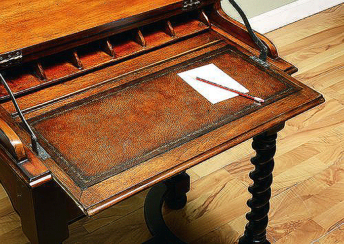 Escritorio Charles 