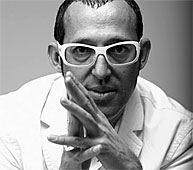 muebles clasicos Karim Rashid