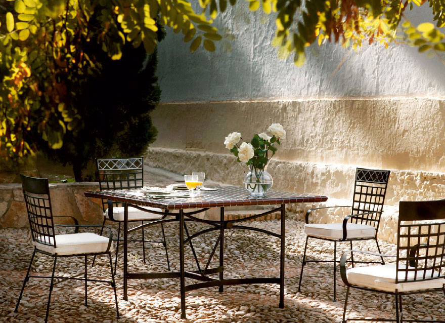 Mesa Comedor y sillas de terracota y azulejo no disponible en ... Mesa Comedor y sillas de terracota y azulejo no disponible en ...