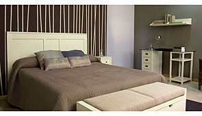 mueble colonial Cabecero_Teca_para_cama_150_cms.