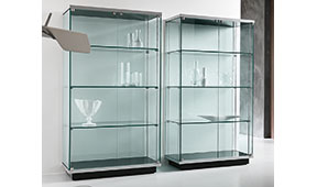 Vitrina cristal Broadway Tonelli de lujo en . Tu tienda  de muebles de lujo