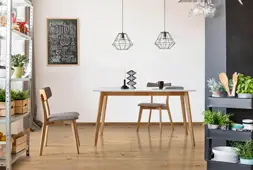 Mesa de comedor nórdica Marei