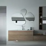 Espejo con forma piedra