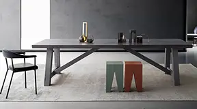 Mesa de comedor vintage Sacai