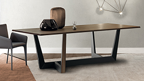 Mesa de comedor rectangular madera y metal Art Bonaldo