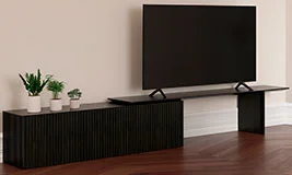 Mesa de televisión extensible 3 puertas Velasca by Punt Mesa de televisión extensible 3 puertas Velasca by Punt