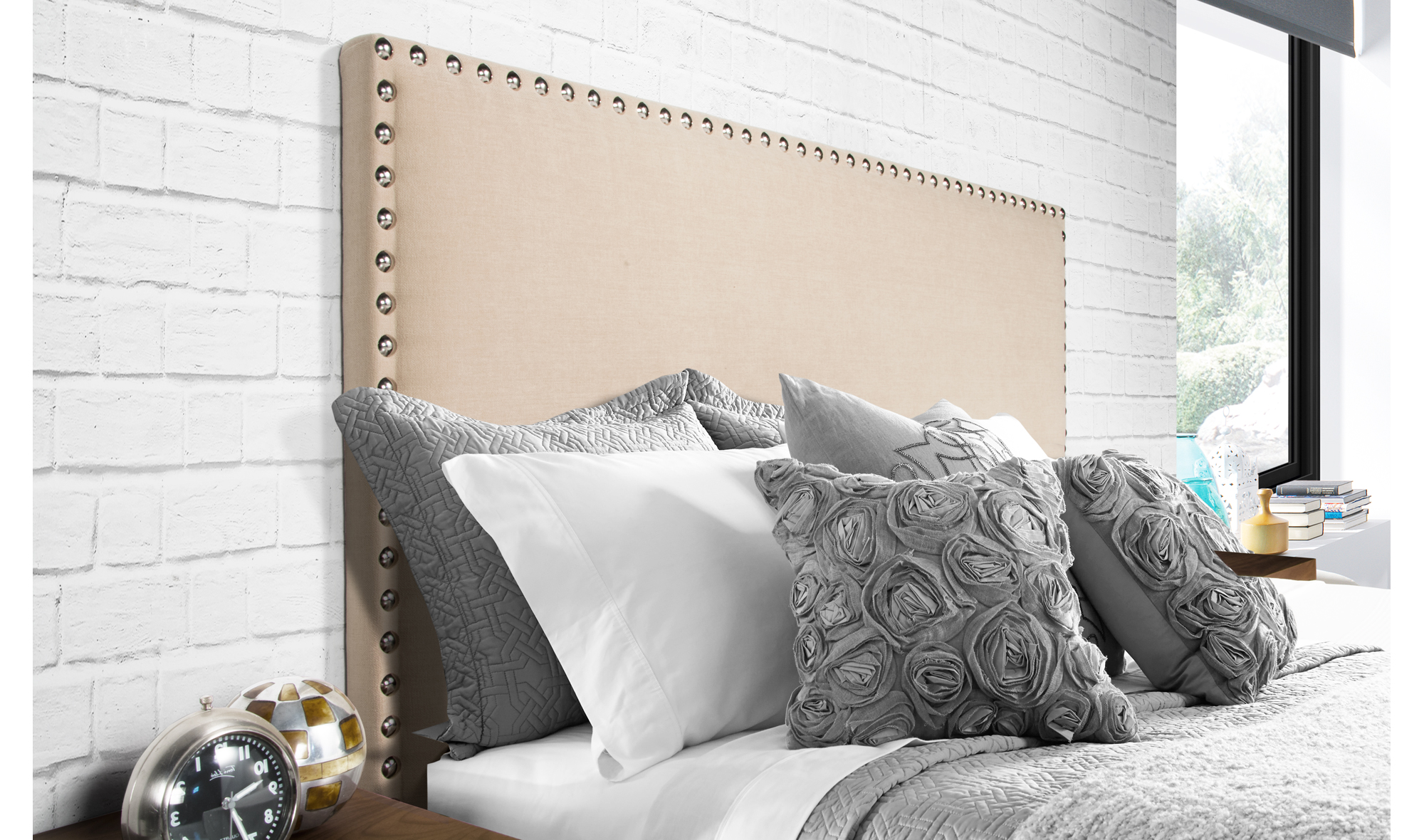 Dormitorio tapizado Savage Oberoi