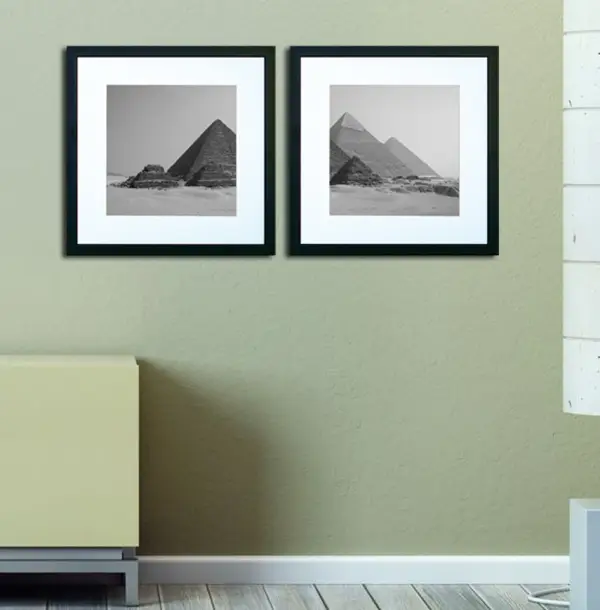 Cuadro blanco y negro piramides