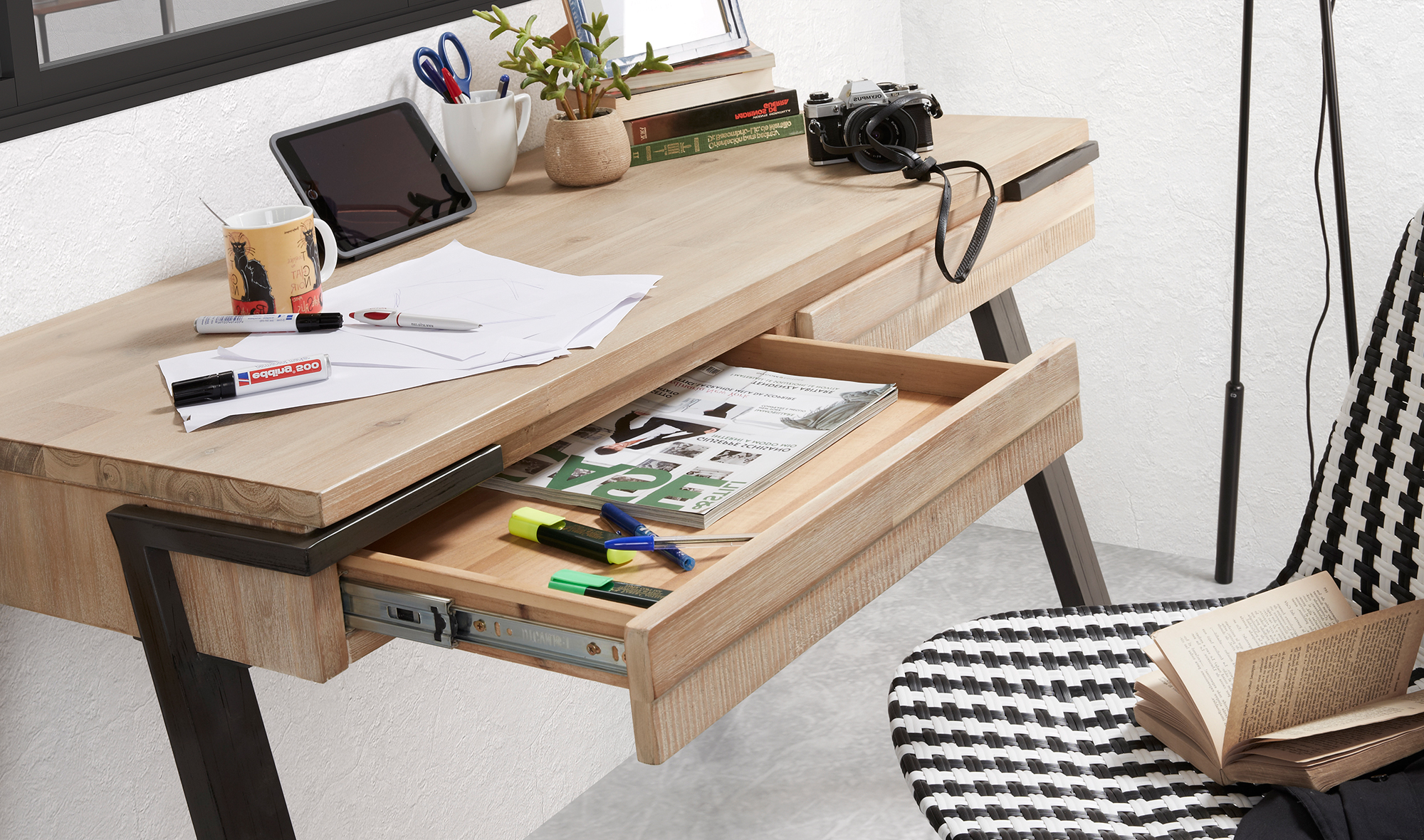 Mesa de escritorio nórdica Disset