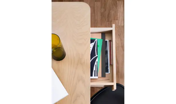 Mesa de escritorio clásica Allegory