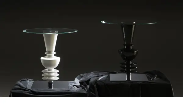 Mesa auxiliar Baby Pinguin negra. Tributo a Gio Ponti
