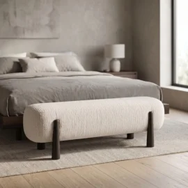 Reposapiés en madera y tapizado Davos Reposapiés en madera y tapizado Davos