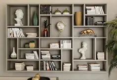 Librería con iluminación Mondrian