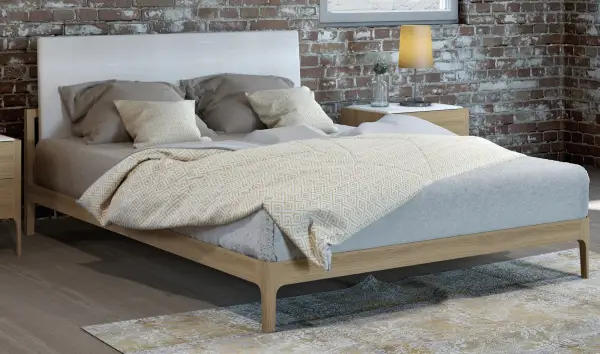 Cama tapizada nórdica