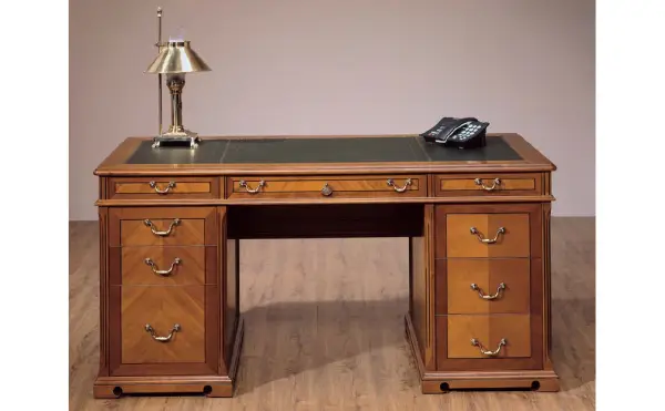 Mesa de escritorio Landy clásica