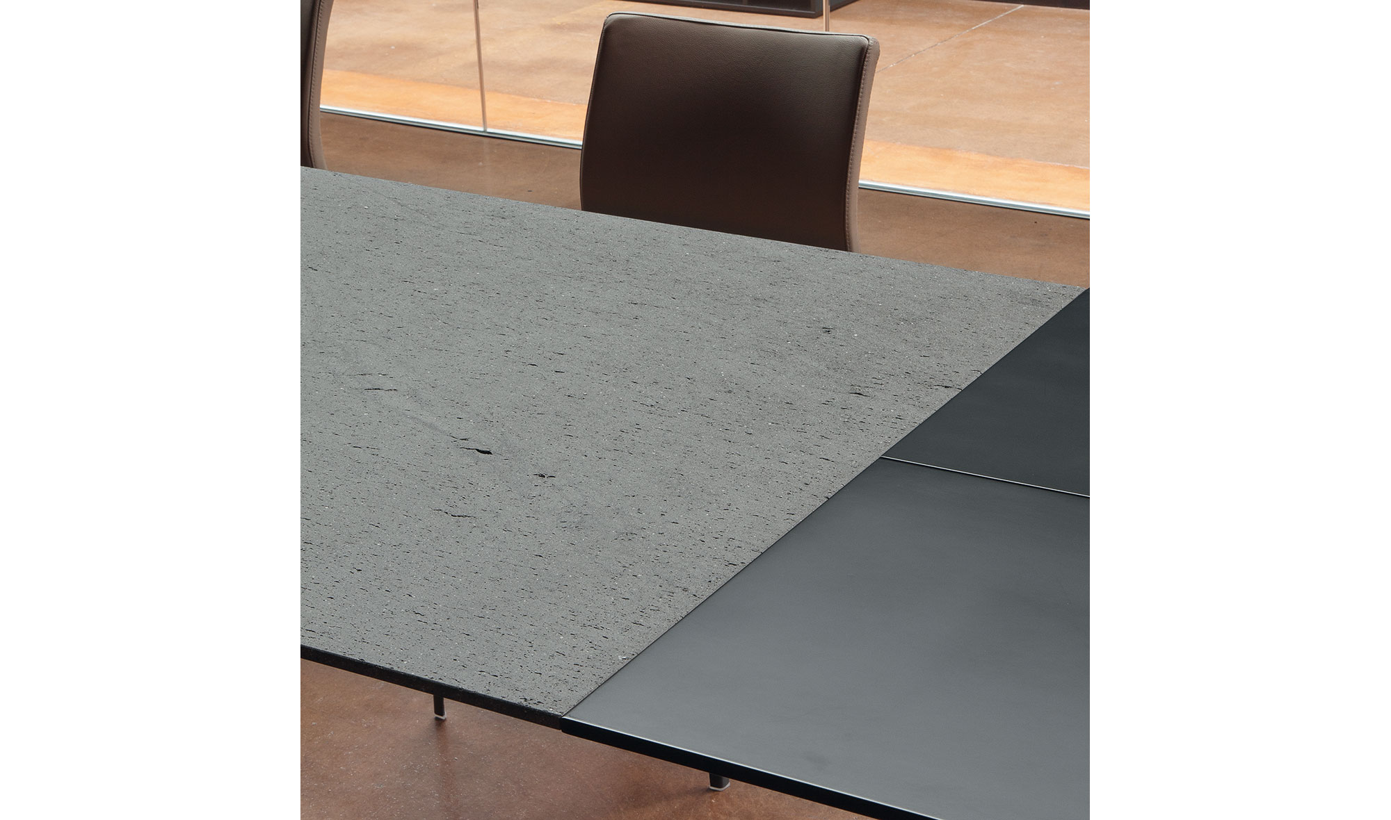 Mesa de comedor piedra Flag Bonaldo
