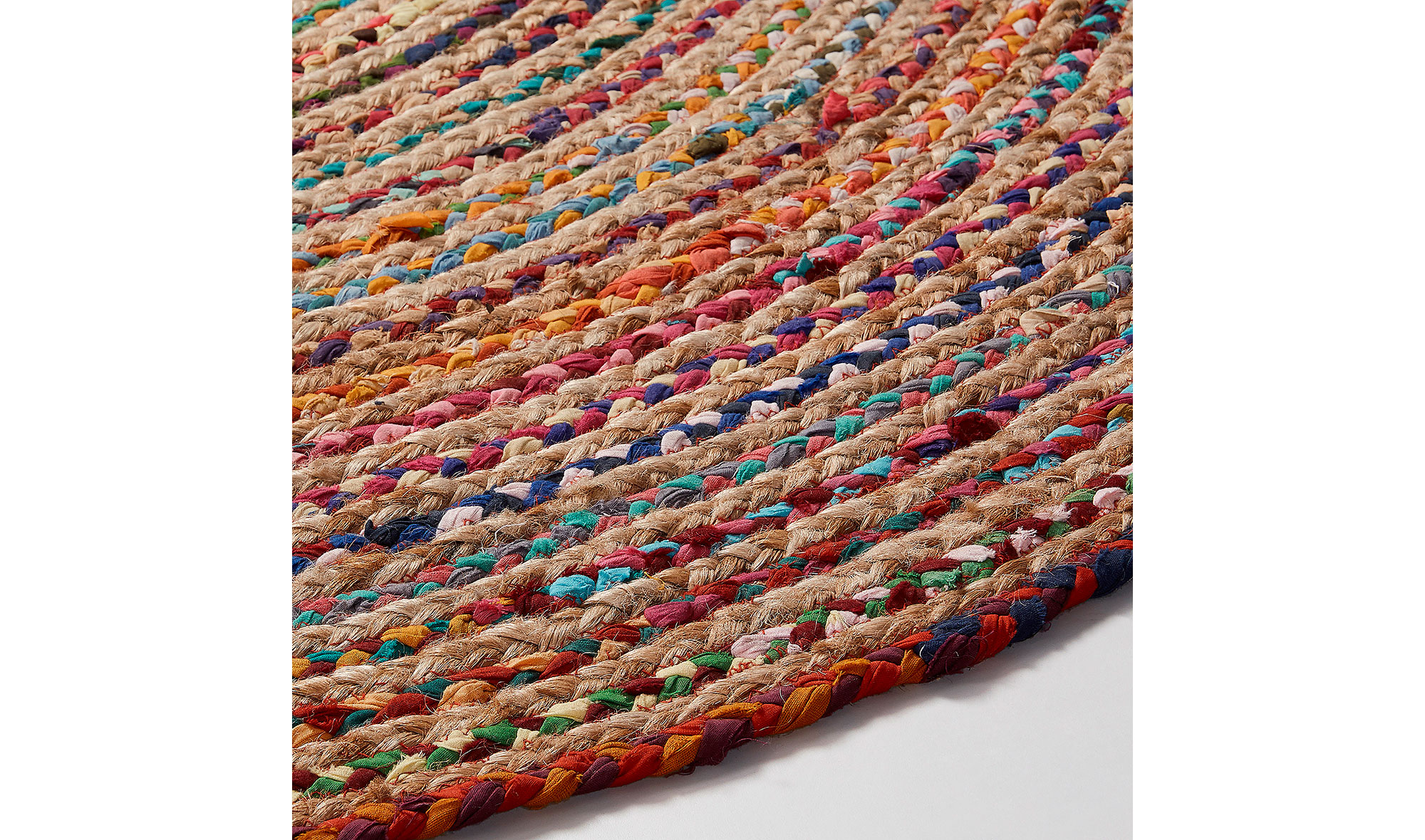 Alfombra Saht en yute natural combinada con algodón multicolor