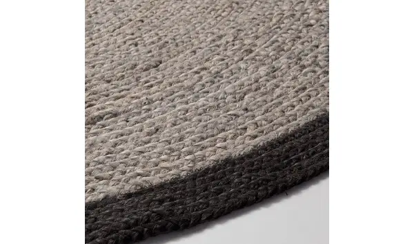 Alfombra Saht en yute natural color gris y negro