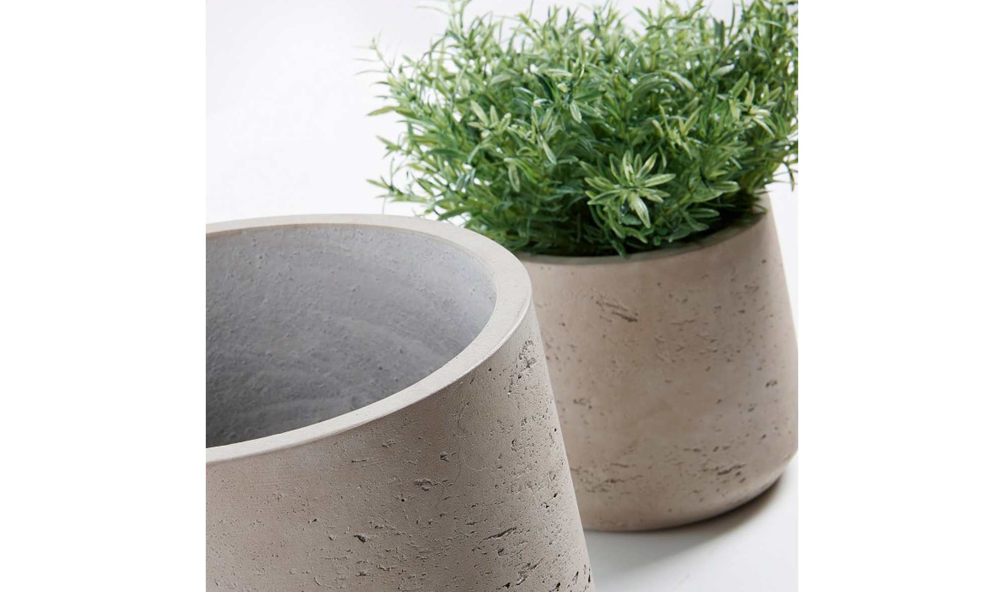 Set 2 maceteros cemento Low gris