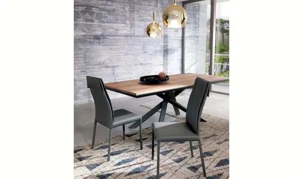 Mesa de comedor roble viejo 4x4 Ozzio