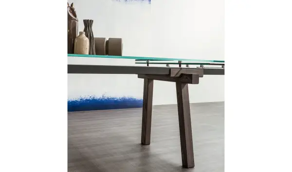 Mesa de comedor gris antracita Tracks Bonaldo