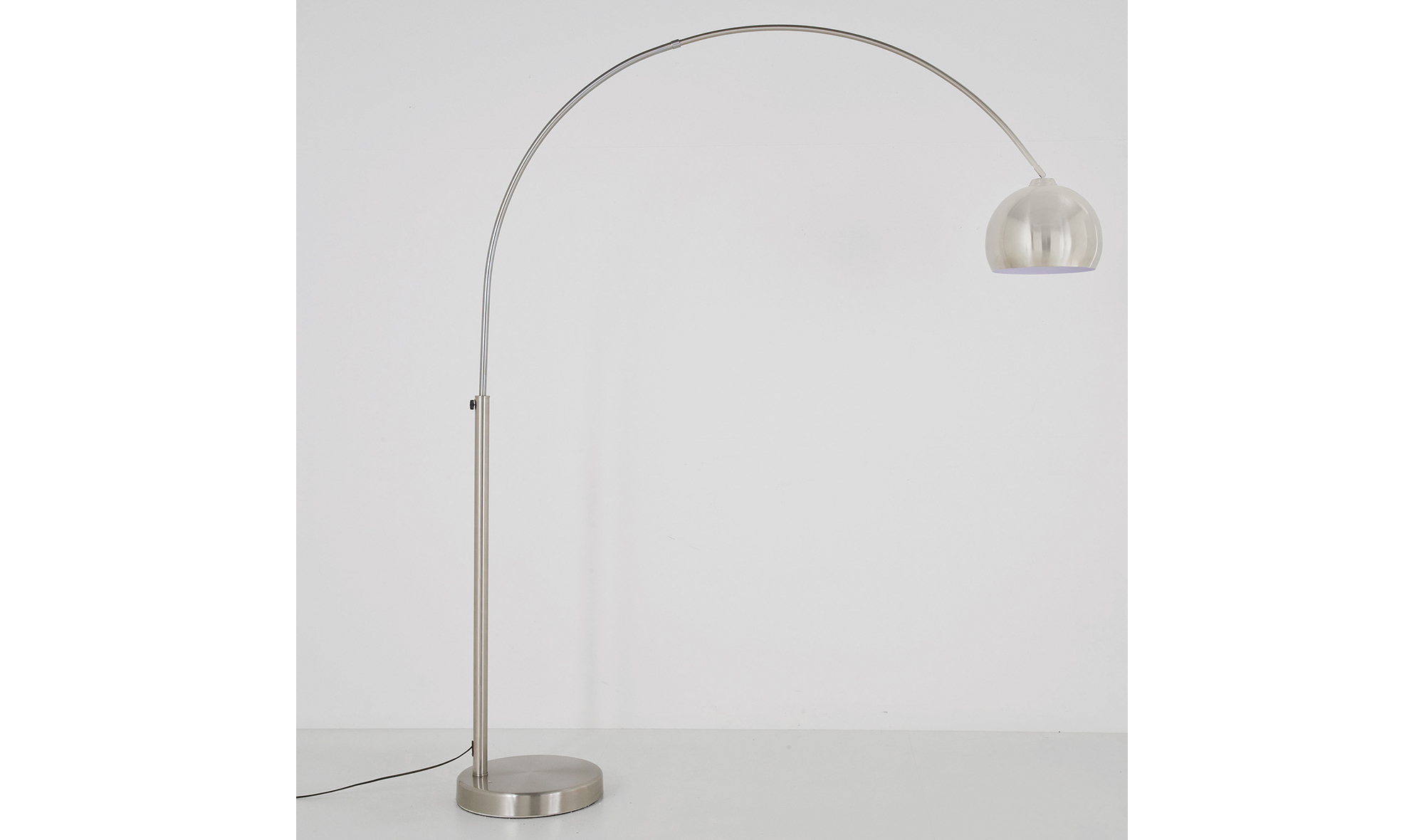 Lámpara de pie Lounge Satin Pequeño Deal Eco