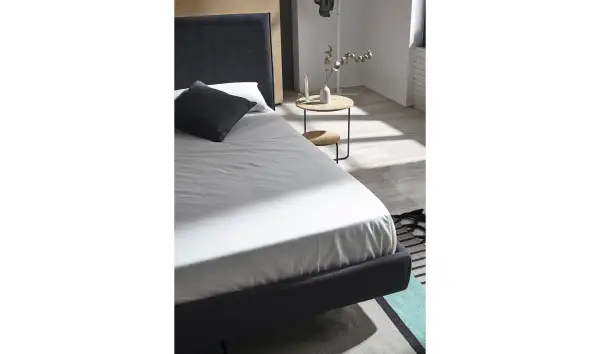 Cama tapizada Indivar