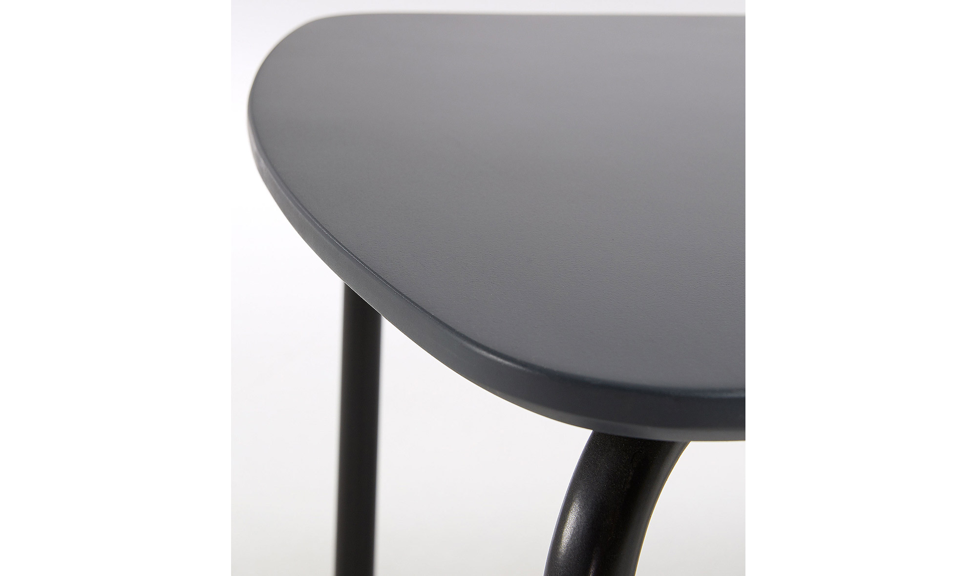 Mesa de comedor cemento Tramer