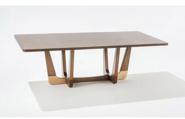 Mesa de comedor nogal Rumba Adriana Hoyos