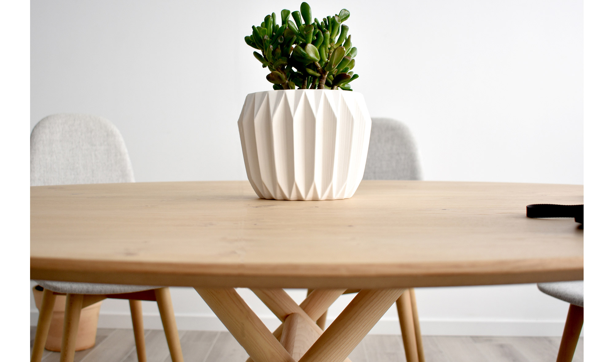 Mesa de comedor redonda nordica Cross