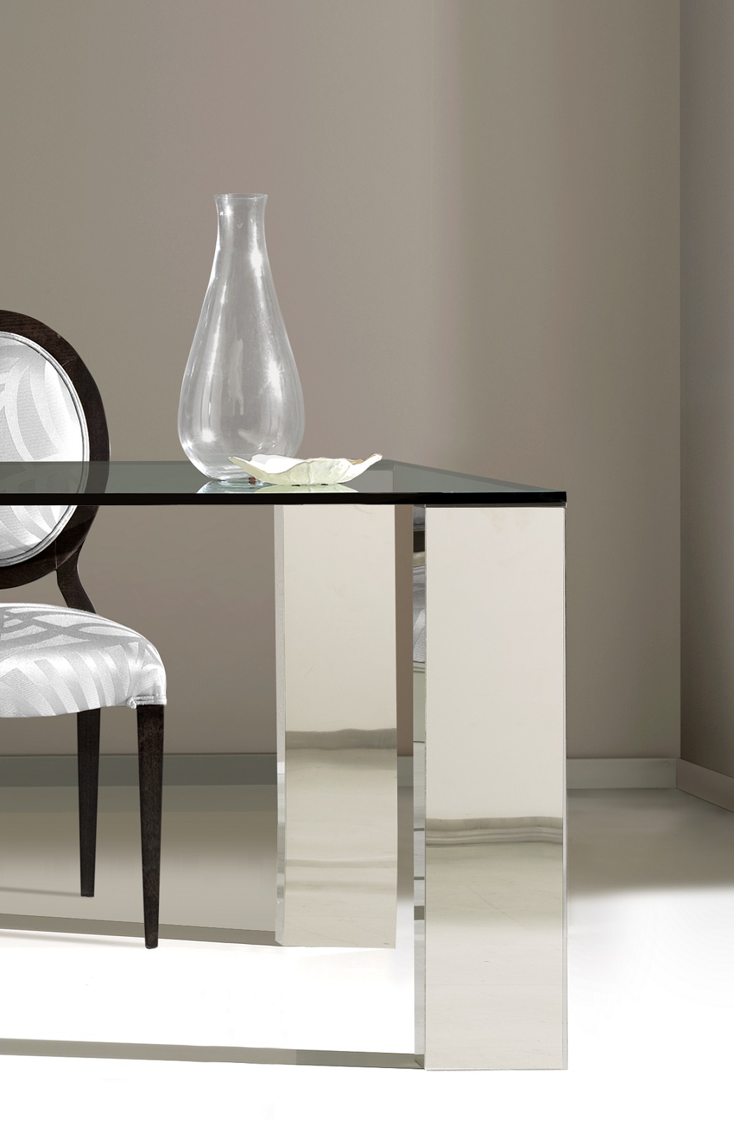 Mesa de comedor moderna Quijote