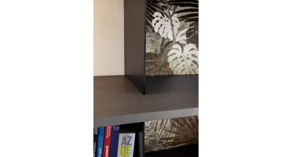 Librería Broadway madera metal y respaldo tapizado Devina