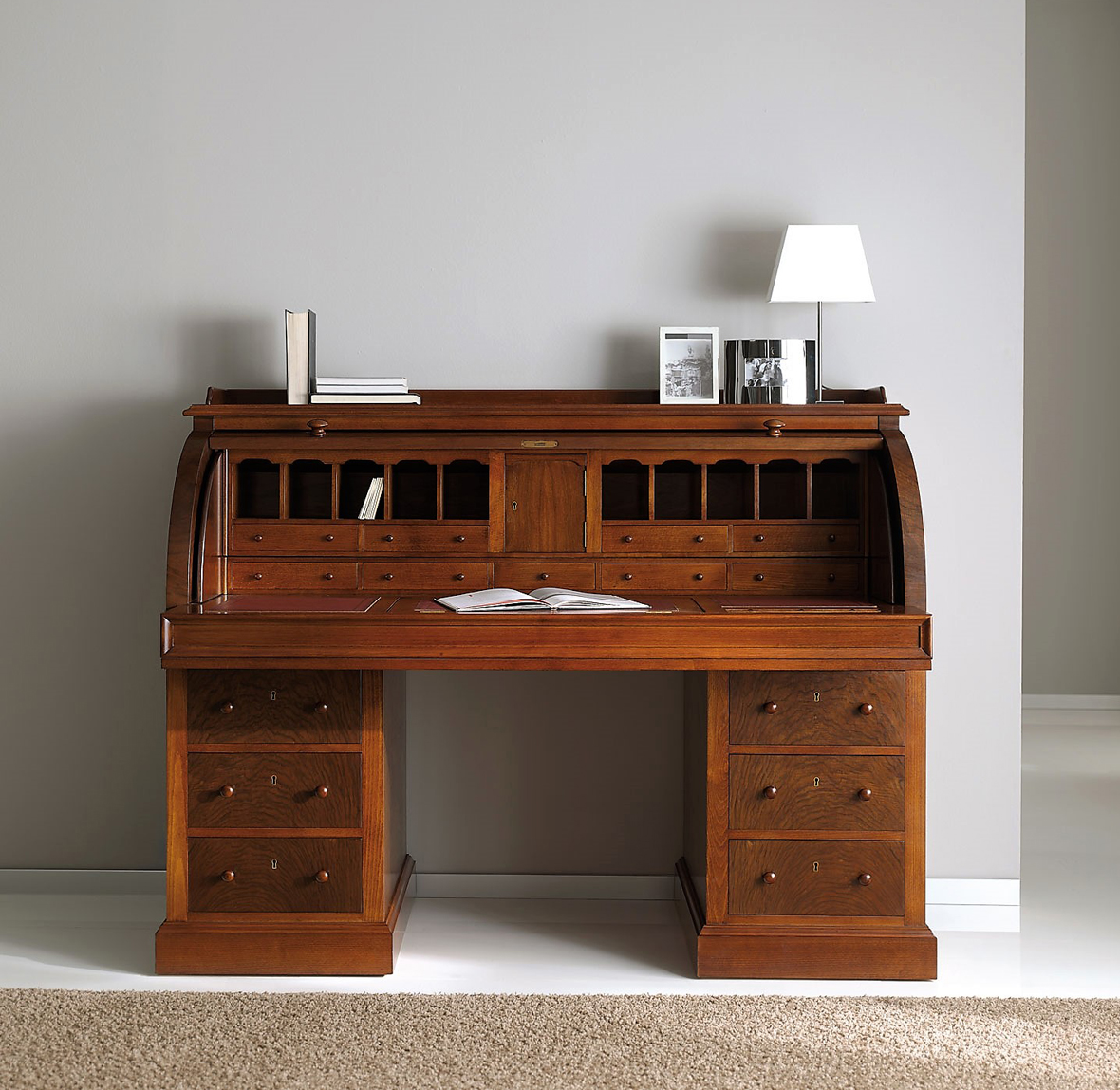 Bureau clasico de alta calidad Lenana