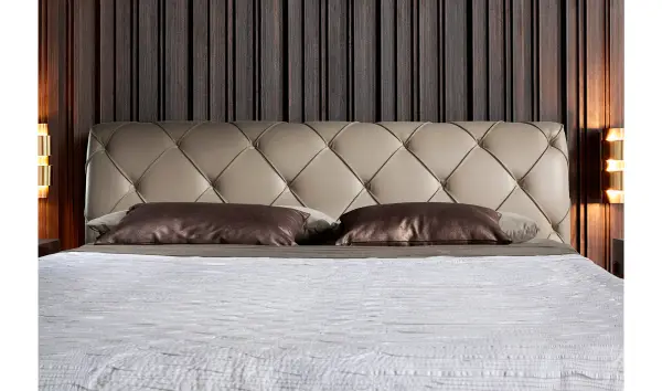 Cama tapizada de diseño italiano Giotto para colchón 180x200
