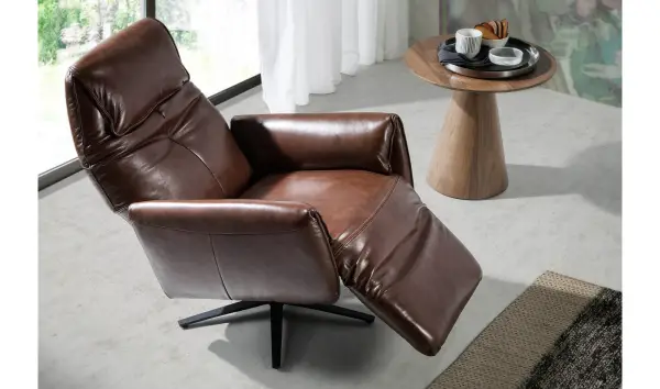 Butaca Relax giratoria moderna piel y acero Gorreto