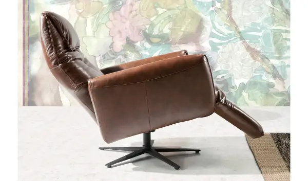 Butaca Relax giratoria moderna piel y acero Gorreto