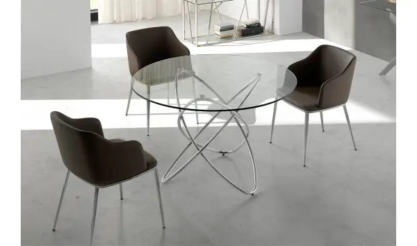 Sillón moderno tapizado y acero Yotei