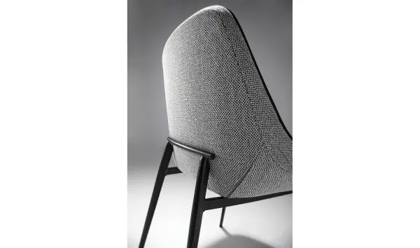 Silla moderna tapizada y acero Ganzirri