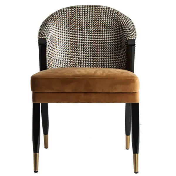 Silla de comedor tapizazda mostaza y estampado