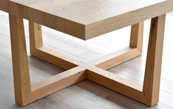 Mesa de comedor cuadrada nórdica Valnot