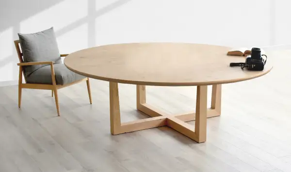 Mesa de comedor redonda nórdica Ostein