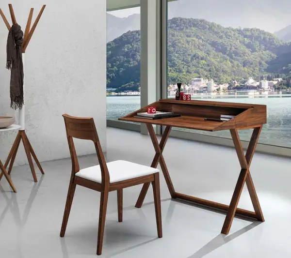 Silla tapizada madera maciza Capri
