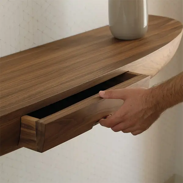 Consola curvada nogal 1 cajón Sedan