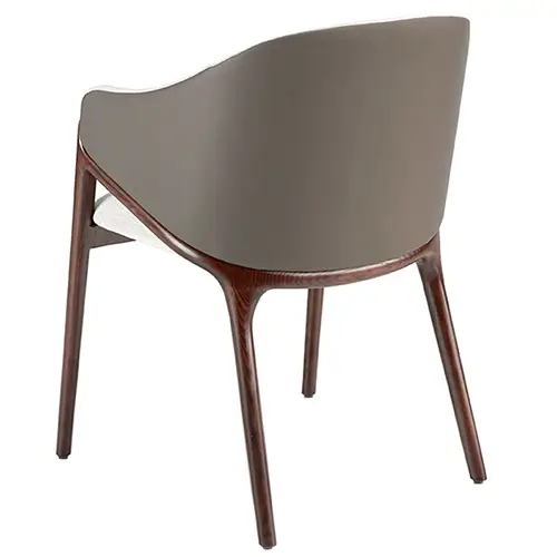 Silla orgánica tapizada en tela y piel sintética y madera color nogal